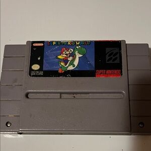 Super Nintendo Super Mario World Game